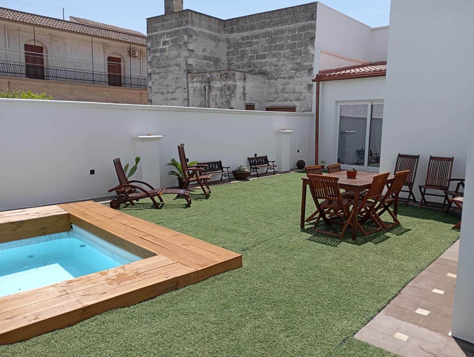 Bed & Relax Βίλα Lizzano  Εξωτερικό φωτογραφία